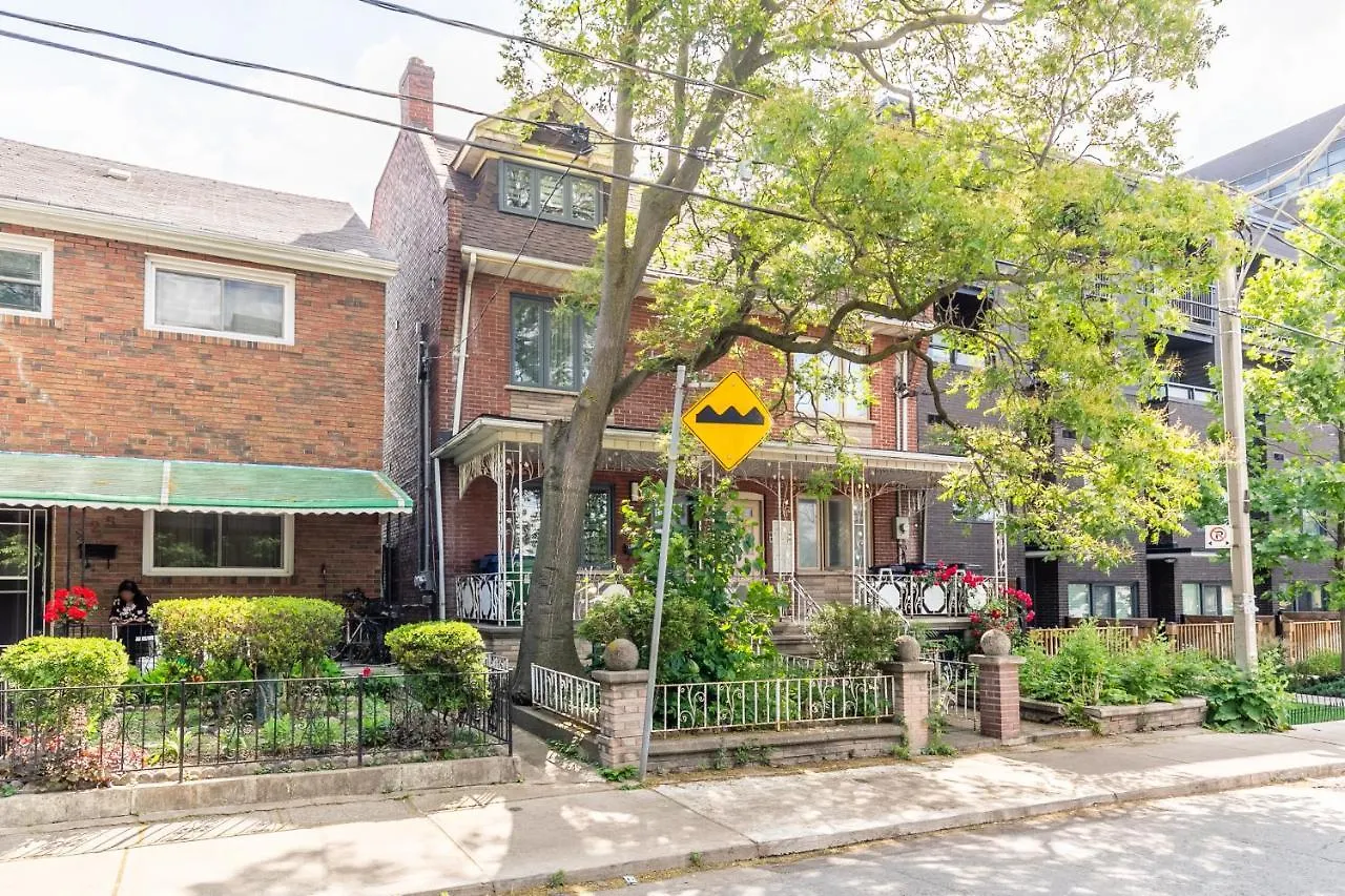 Fancy Downtown House With Hot Tub & Bbq By Globalstay Toronto Apartment