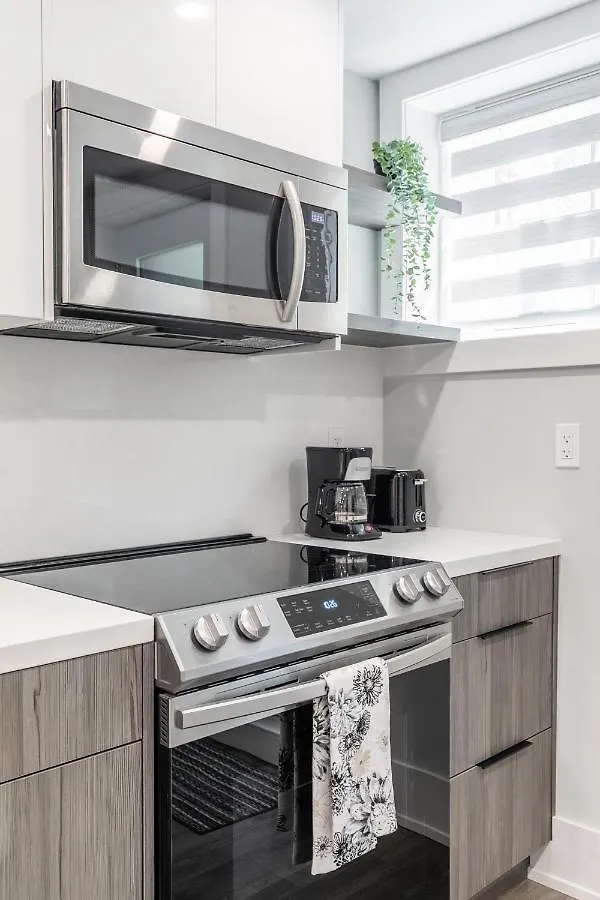 Apartment Fancy Downtown House With Hot Tub & Bbq By Globalstay Toronto Canada